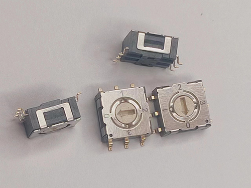 8421旋钮编码开关-4段-外脚